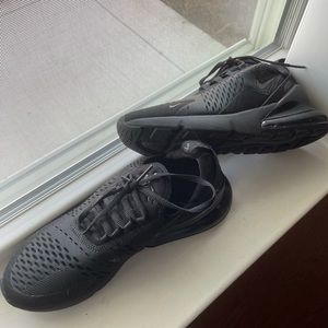 Nike Air Max 270